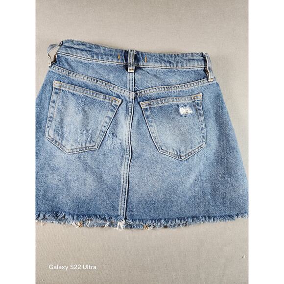 We The Free Womens Denim Skirt Size 25 Button Fly Distressed Mini - Picture 7 of 9